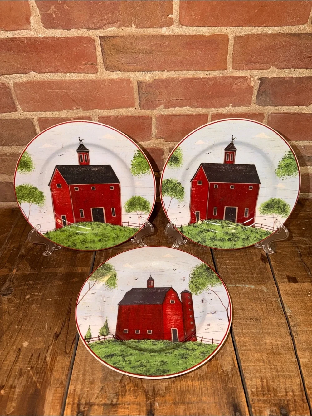 “Barns” Certified Warren Kimble 1998 Barn Dinner Plates Set of 3 Sakura NY USA